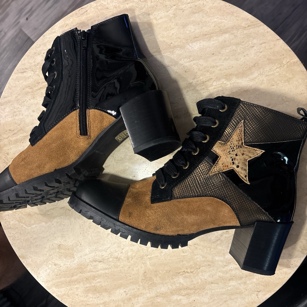 Stylish Black and Brown Women's Ankle Boots